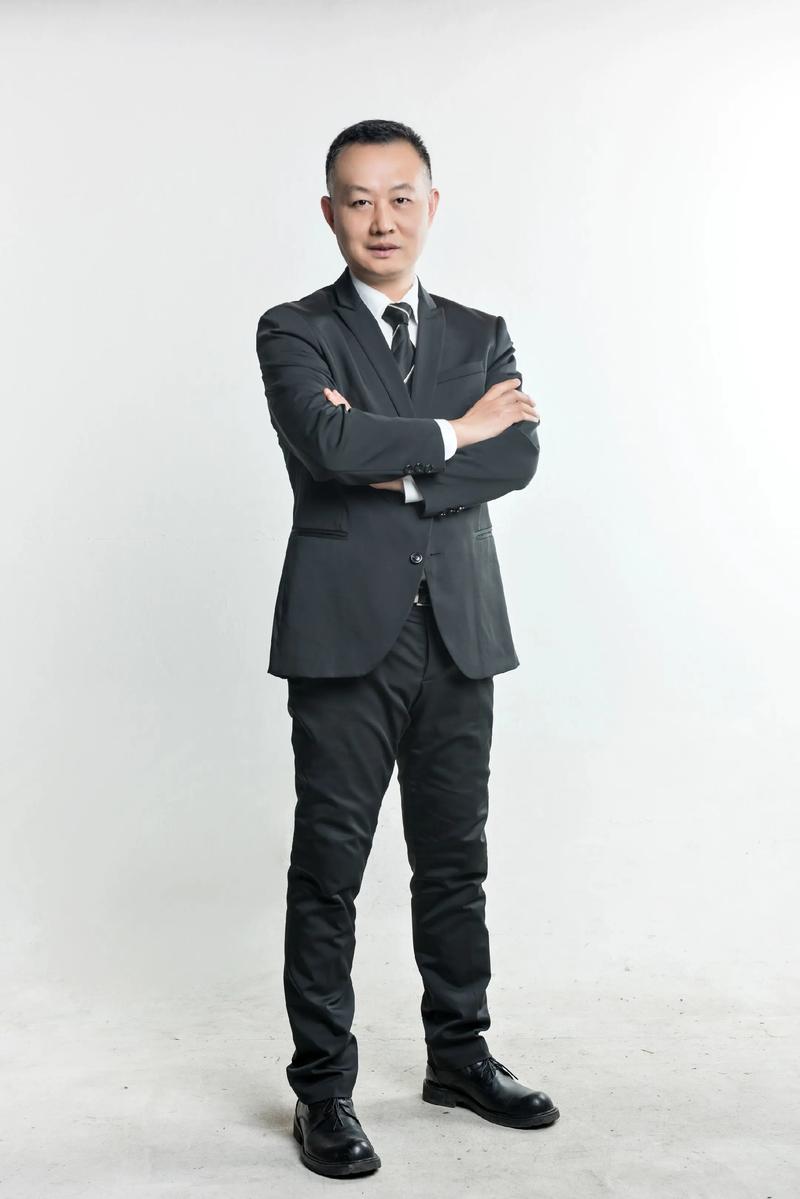 凌娟 导演 & 创意总监